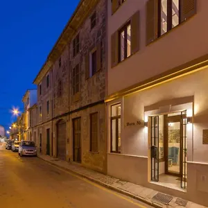 gastehaus-born53-im-stadtkern-von-llucmajor-mallorca.allmallorcahotels.com/