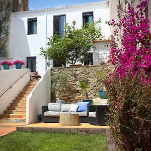 hotel-casa-calella.catalonia-hotels.com/