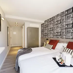 hostal-wander.topbarcelonahotels.com/